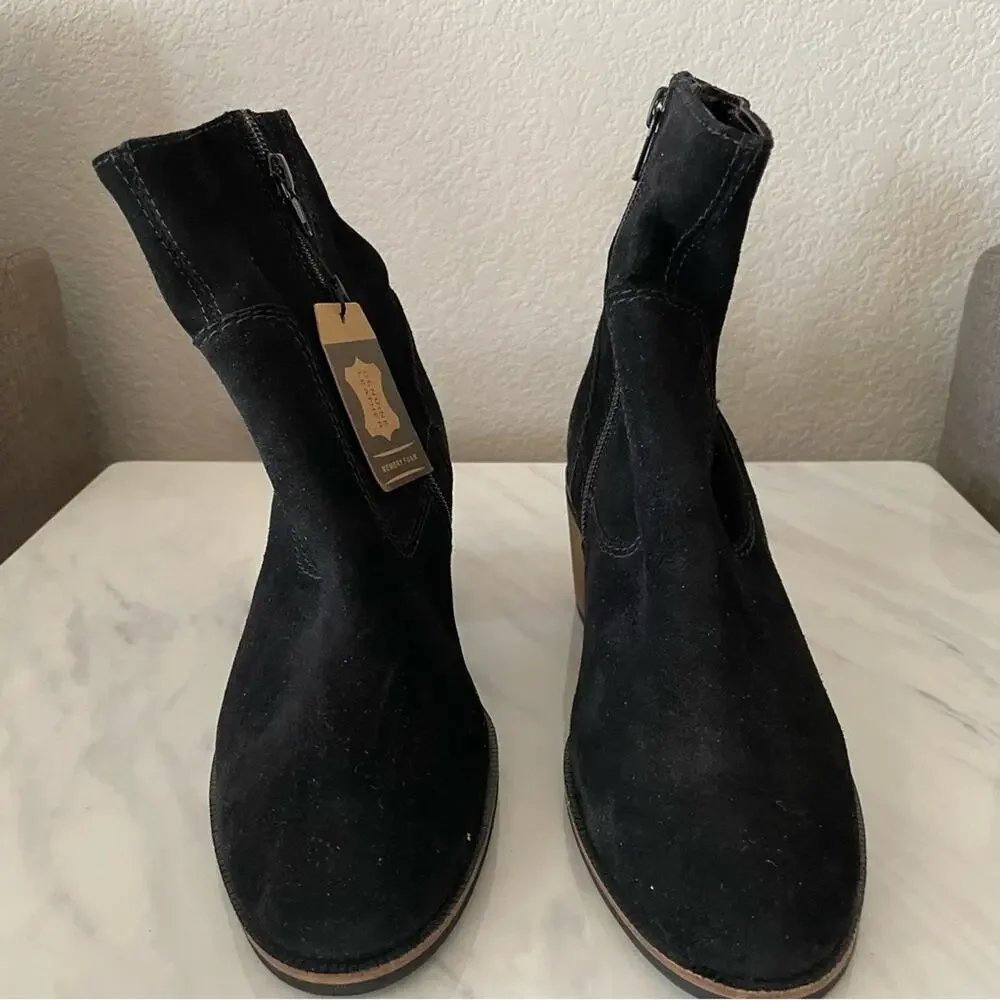 Crevo Jade‎ Suede Block Heel Bootie Black Size 6 New